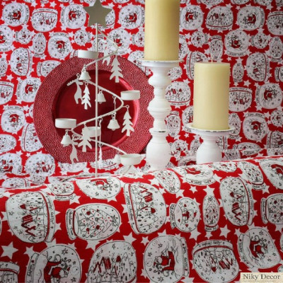 Fata de masa craciun CHRISTMAS BALLS nikydecor.ro