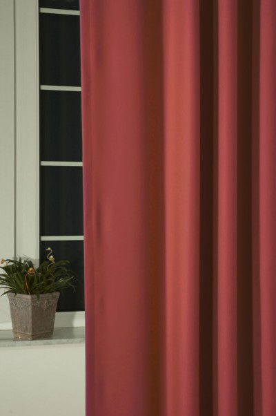 Material Draperie Dim Out Uni 26 bordo 280 cm
