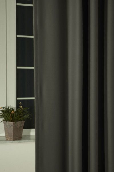 Material Draperie Dim Out Uni 45 negru 280 cm