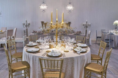 Feţe de masă rotunde la comandă pentru evenimente sau nunți